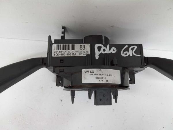 COMMODO VW POLO 6R/ SEAT IBIZA/ SKODA FABIA - Vue 2